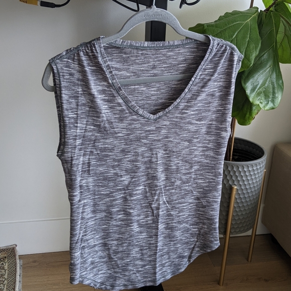 Lululemon Top - Picture 5 of 5